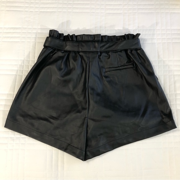 NWOT- VICI Matte Finish Pocketed Faux Leather Tie Shorts. Size L - Picture 7 of 15